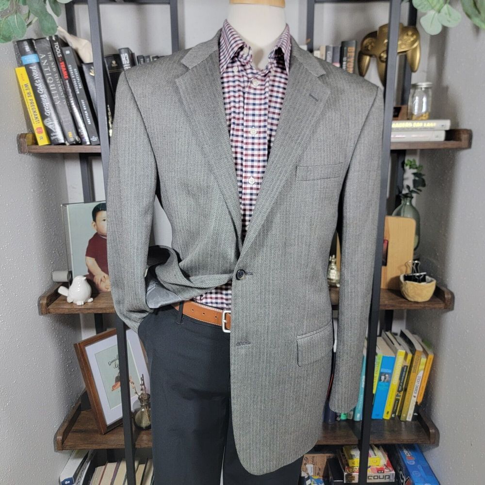 Nautica Men's Sport Coat Blazer Two Button Gray Herringbone Lambs Wool Blend 44L
